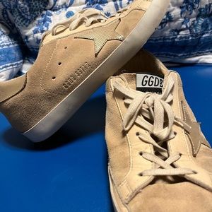 Tan Golden Goose Skateboarding Sneakers